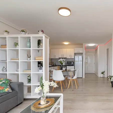 The Heights Cristianos Лос Кристианос