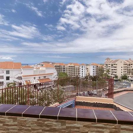 The Heights Cristianos Лос Кристианос