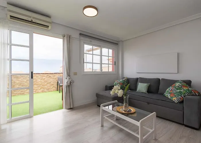 Апартаменты The Heights Cristianos Лос Кристианос